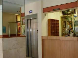 Hostal Liste Station A Coruña Dış mekan fotoğraf